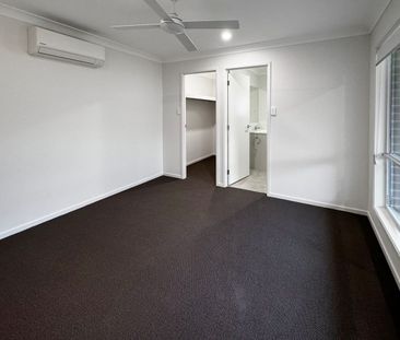 🏡 "Bellbird Beauty: Your New Home Awaits!" 🌿 - Photo 4