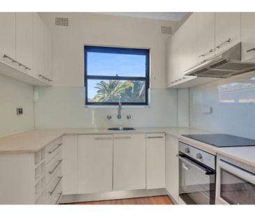12 / 16 Woodlawn Avenue, Mangerton, NSW 2500 - Photo 3