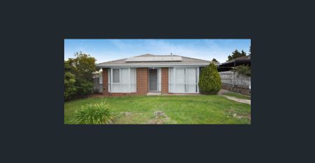 Conveniently Located - Photo 4