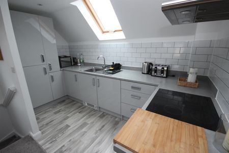 2 bed House for let - Photo 2