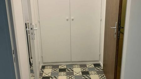 Studio rénové - Photo 5