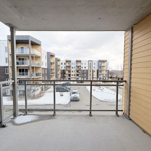 Énorme 4.5 En PROMO à St-Romuald ! - Photo 2