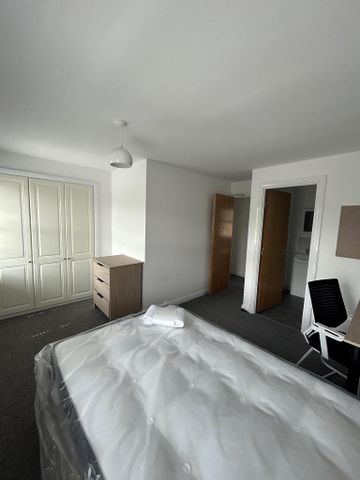 4 bedroom house to rent - Photo 2