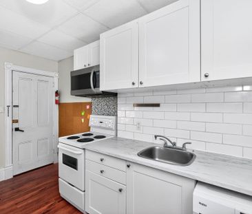 For Lease - 115 Tecumseth Street Unit# Unit B, Orillia, Ontario - Photo 2