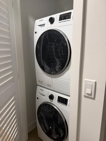 1655 Carling Avenue - Photo 4