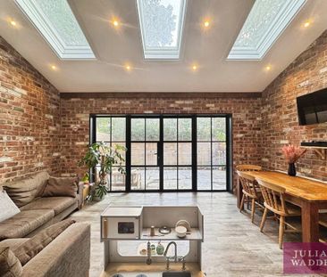 5 bedroom semi-detached house to rent - Photo 4