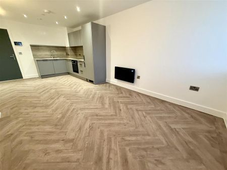 1 bedroom apartment to rent - Photo 2