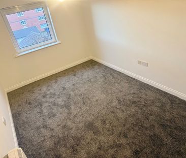 Mountbatten Close, Preston - Photo 4