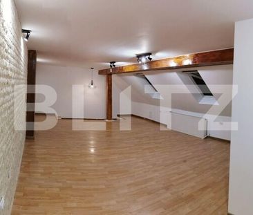 Garsoniera, 35 mp, finisaje moderne, zona Platinia - Photo 2