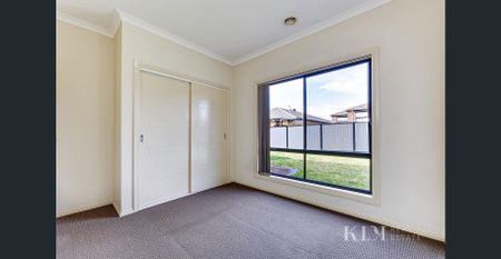 Stylish, Spacious & Efficient - Photo 3