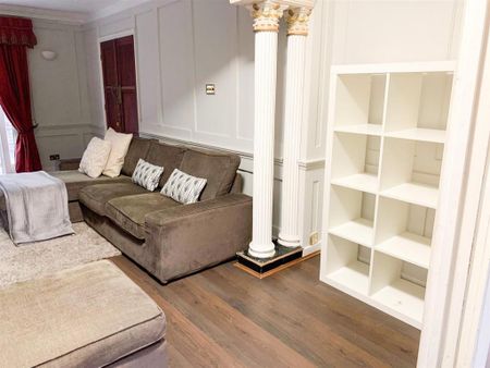 6 bedroom detached house to rent - Photo 3