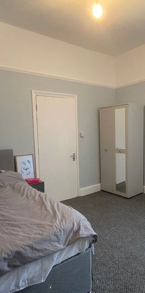 Room in a Shared House, Cranbury Avenue, SO14 - Photo 1