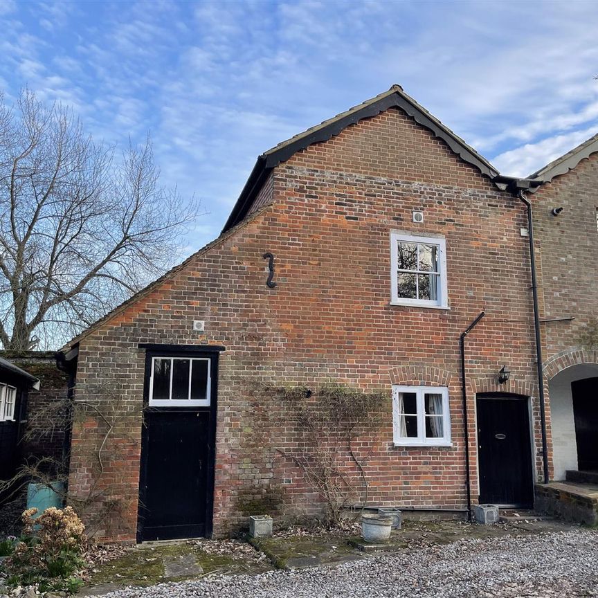 The North Wing, Chilham Canterbury - Photo 1