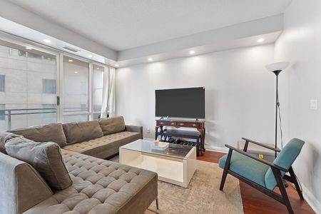 For Lease - 220 Victoria Street Unit# 1606, Toronto, Ontario - Photo 5