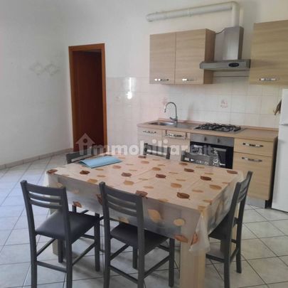 Bilocale via Giuseppe Parini 10, Centro, Isola del Liri - Photo 1