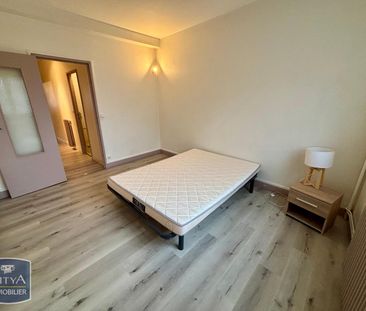 Location Appartement 2 pièces 39m² CHATEAUROUX 36000 - Photo 1