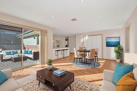 28 Bluestone Gardens, Jerrabomberra - Photo 2