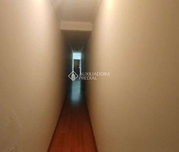 Sobrado com 6 quartos e 289m² para alugar em Jardim das Maravilhas,... - Foto 1