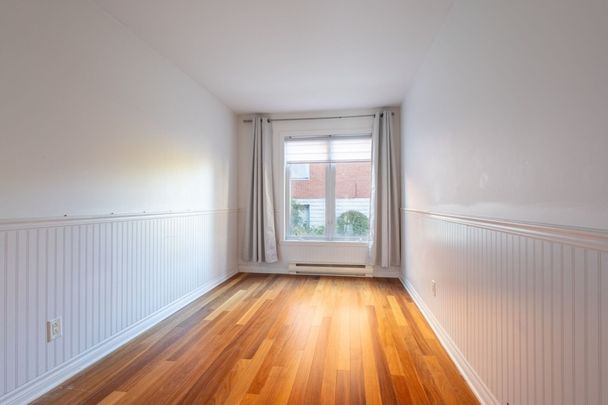 Appartement à louer - Laval (Chomedey) (Autres) Appartement à louer - Laval (Chomedey) (Autres) - Photo 1