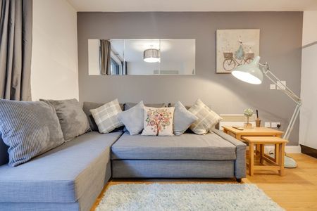 Studio Flat, St John's Walk, B5 - Photo 2