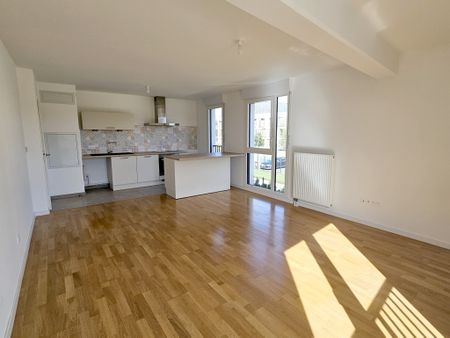 Location Appartement 5 pièces 83m² COMPIEGNE 60200 - Photo 4