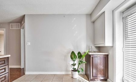 For Lease - 4005 Kilmer Drive Unit# 105, Burlington, Ontario - Photo 4