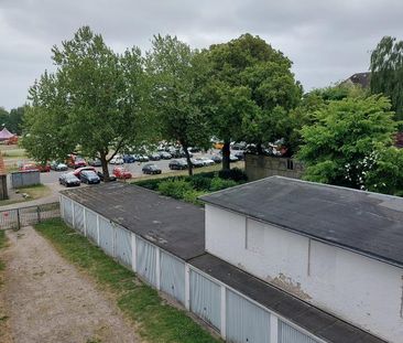 3 1/2-Zimmer-Wohnung mit Balkon / 2. Etage / Garage - Photo 6