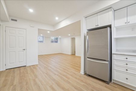 For Lease - 65b Shipley Avenue Unit# Lower, Collingwood, Ontario - Photo 5