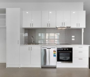 Thinking of selling? Contact our agent - Photo 4