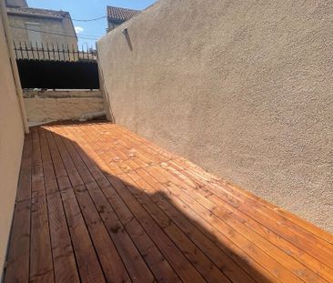 Studio rez-de-chaussée avec terrasse - Photo 3