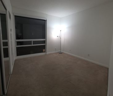 For Lease - 1121 Bay Street Unit# 809, Toronto, Ontario - Photo 4