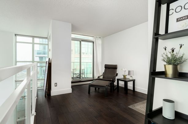 For Lease - 200 Manitoba Street Unit# 635, Toronto, Ontario - Photo 1
