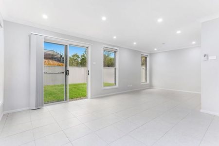 Home For Rent - Photo 4
