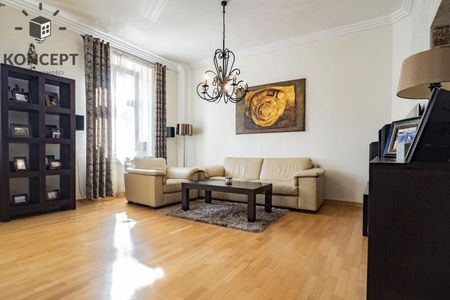 Piękne mieszkanie w znakomitej lokalizacji - Zdjęcie 2