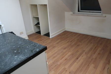 Room in a Shared House, Cranwich Road, N16 - Photo 4