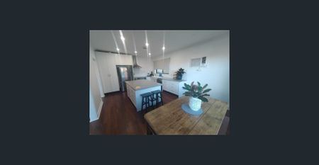 Short term rental. Minimum term 3 months. Fully furnished home - Photo 5