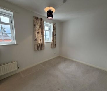 4 bedroom detached house to rent - Photo 1