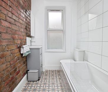 2 bedroom terraced house to rent - Photo 3