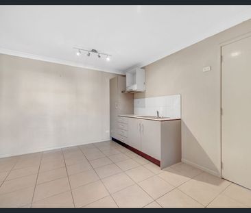 Easy Care Living - Photo 5