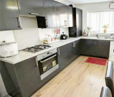 3 bedroom detached house to rent - Photo 6