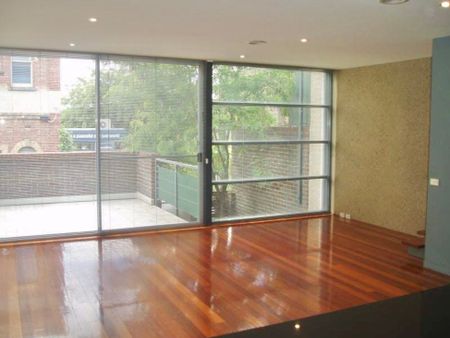 Fitzroy - Photo 2
