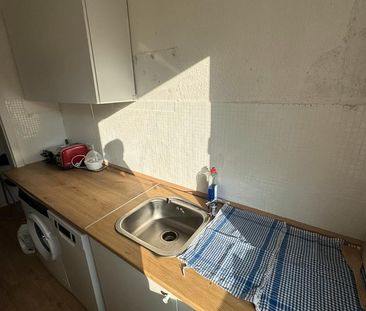 Minbewohner 3,5 Zimmer - Photo 1