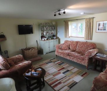 2 bedroom detached house to rent - Photo 1