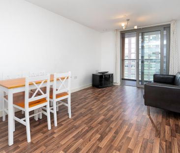 1 bedroom flat to rent - Photo 2
