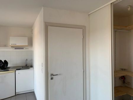 Location Appartement 1 pièces 30 m2 à Saleilles - Photo 2