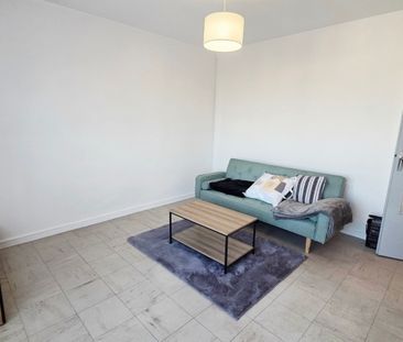 Location Appartement 1 pièce 26m² ST JEAN DE BRAYE 45800 - Photo 2