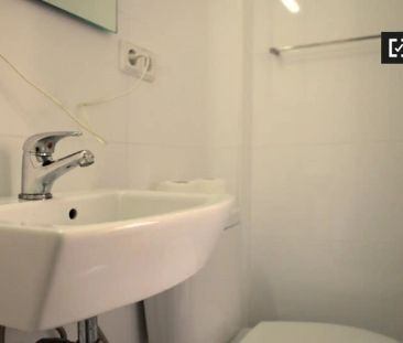 Piso de alquiler en Sant Andreu de Palomar - Photo 4