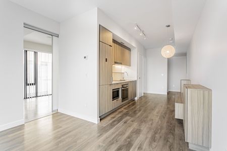 For Lease - 215 Queen Street Unit# 1805, Toronto, Ontario - Photo 4
