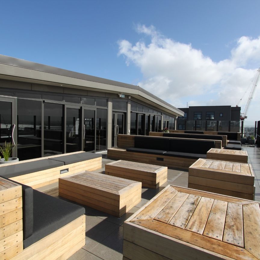 Great harbour views - Photo 1