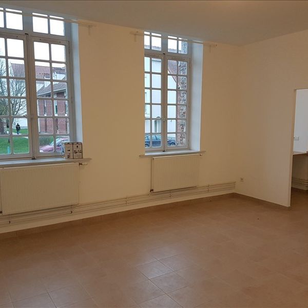 Location Appartement 3 pièces 67m² ABBEVILLE 80100 - Photo 1